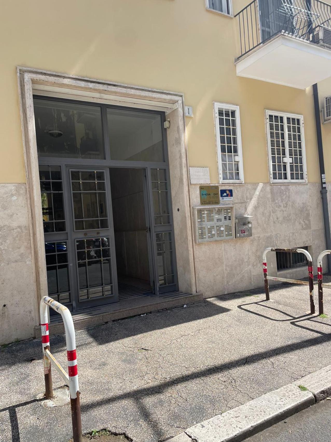 B8 Wang Bed & Breakfast Rome Exterior photo